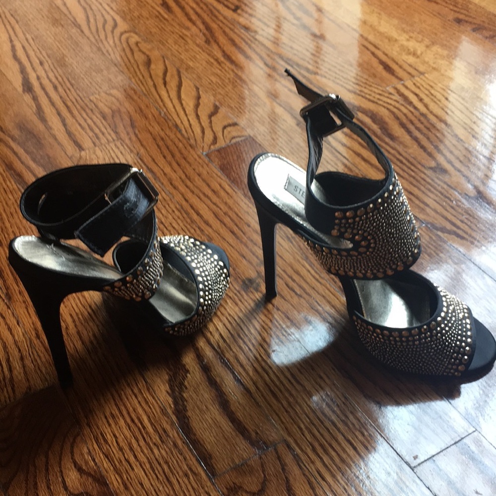 Steve Madden heels, worn once, like new